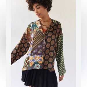 Urban Outfitters Supernova Souvenir Button-down  Shirt small oversized